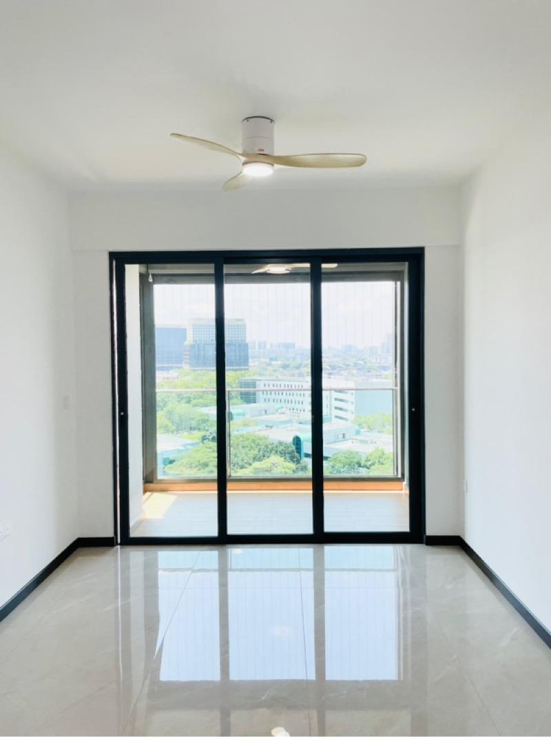 Condominium for Sale: D05, 117286