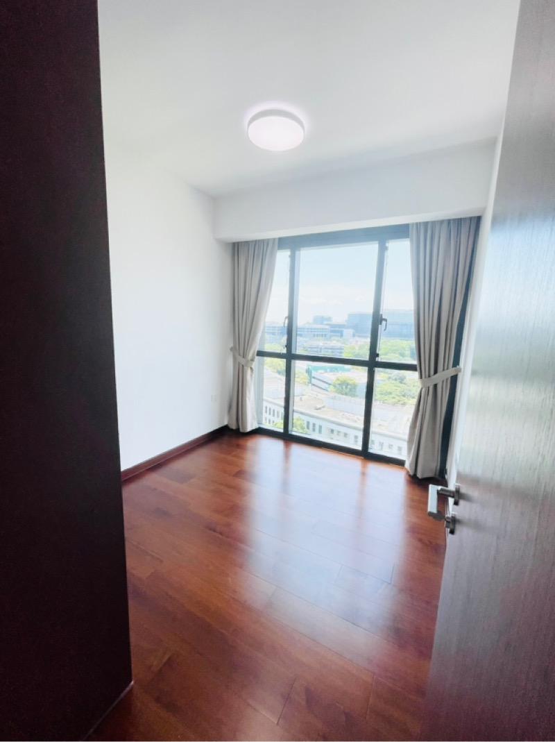 Condominium for Sale: D05, 117286