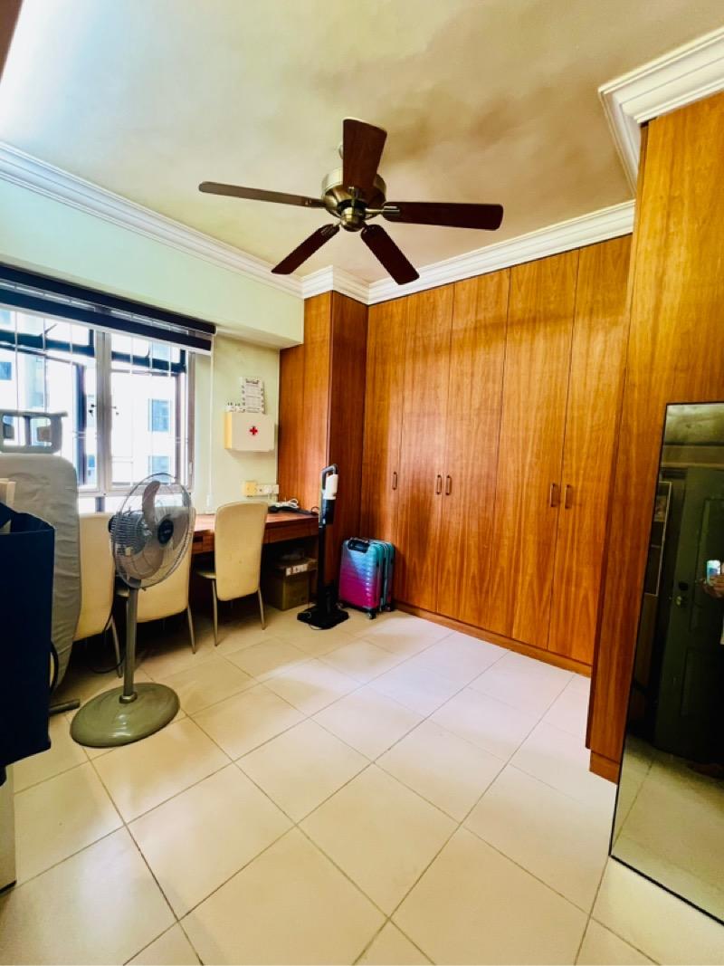 297B Compassvale Street HDB Apartment For Sale, $828,000, 4 Bed 2 Bath 1,442 sqft $574.00 psf