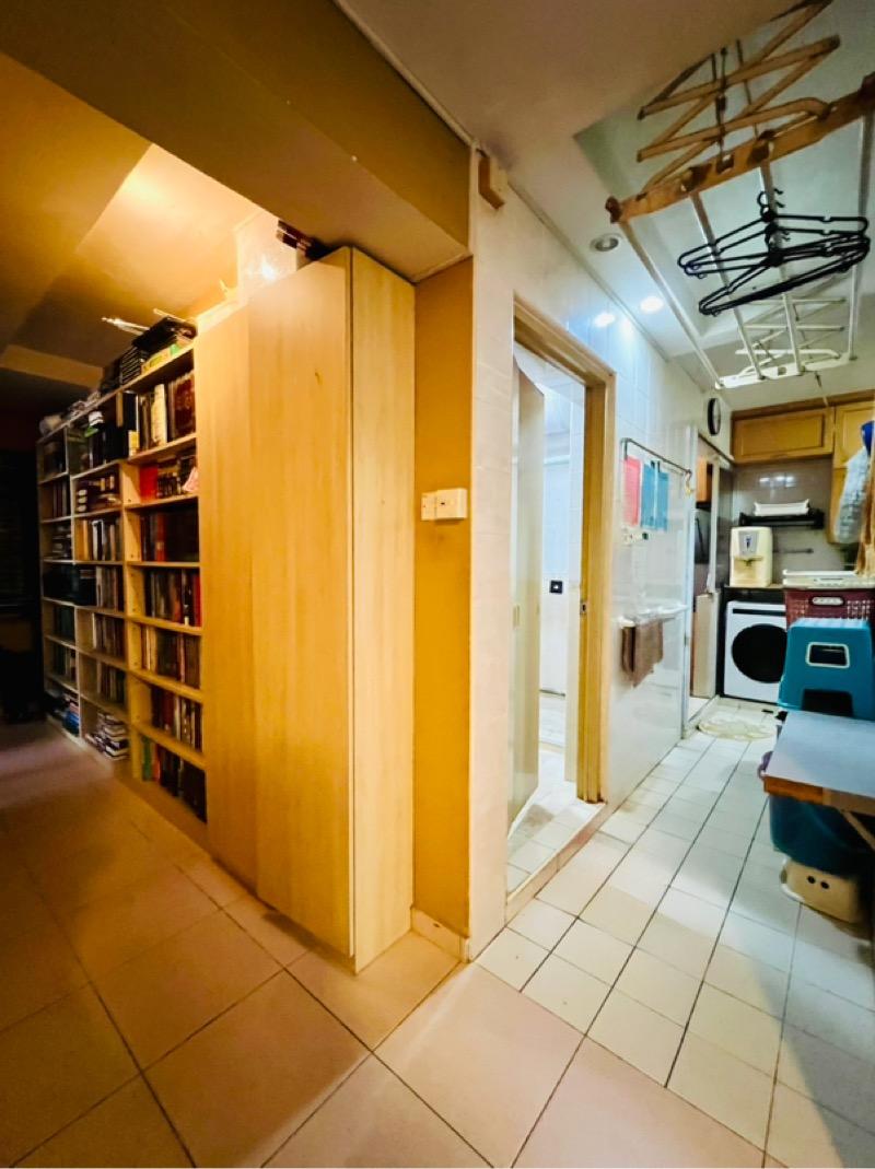 297B Compassvale Street HDB Apartment For Sale, $828,000, 4 Bed 2 Bath 1,442 sqft $574.00 psf