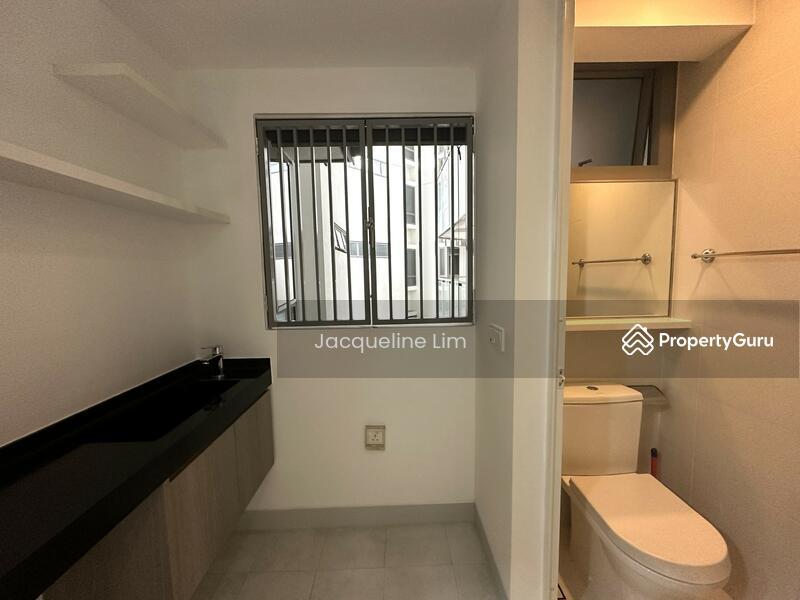 Condominium for Sale, Silversea, SGD 3,250,000 | 99-year lease