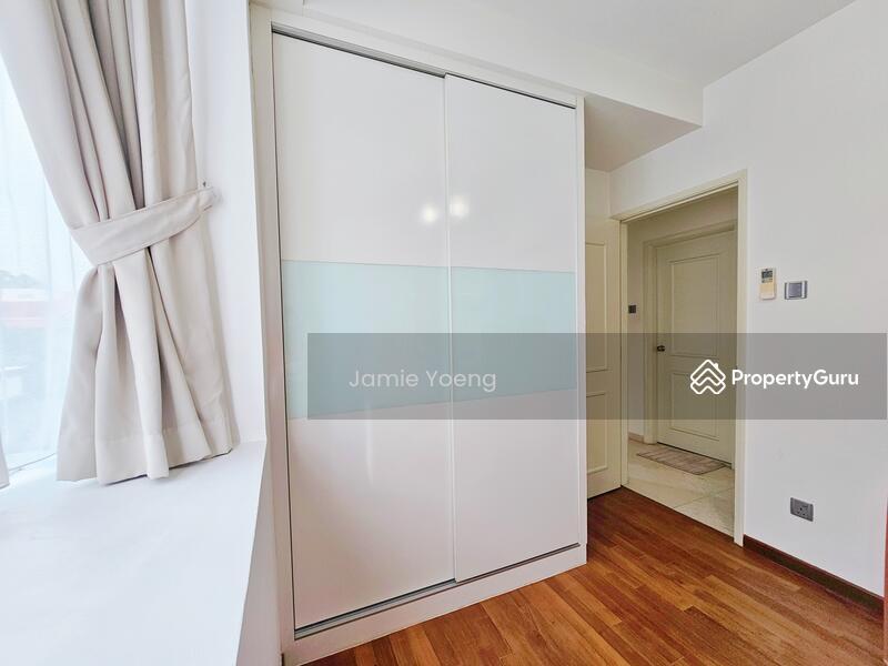 Condominium for Sale: D19, 546079