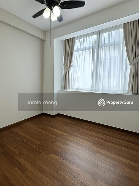 Condominium for Sale: D19, 546079