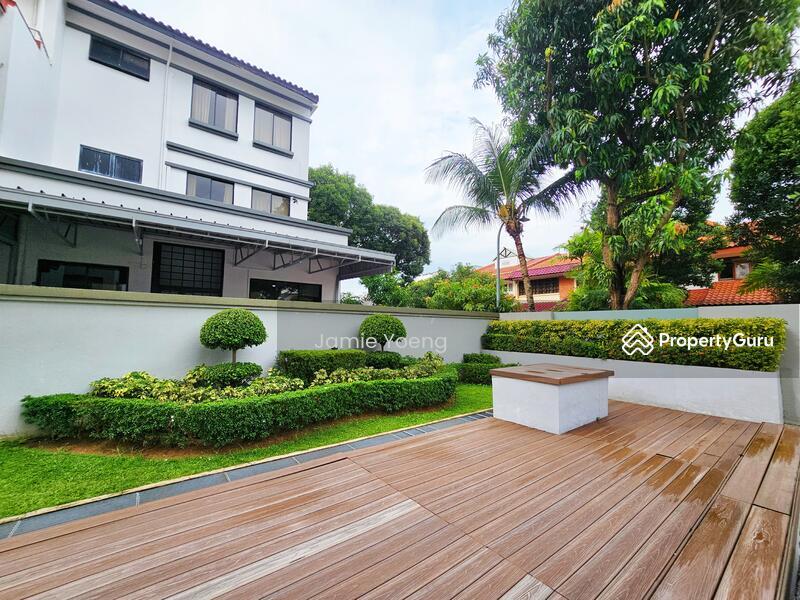 Condominium for Sale: D19, 546079