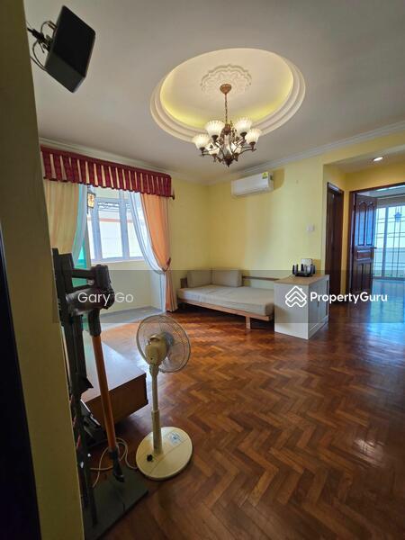 Semi-Detached for Sale: D17, 508000