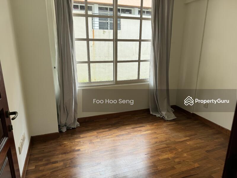 Terrace for Sale, St Anne's Wood, SGD 3,800,000 | 999-year lease