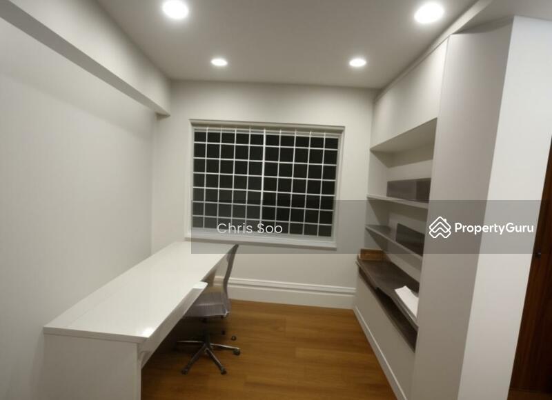 Semi-Detached for Sale: D20, 789333