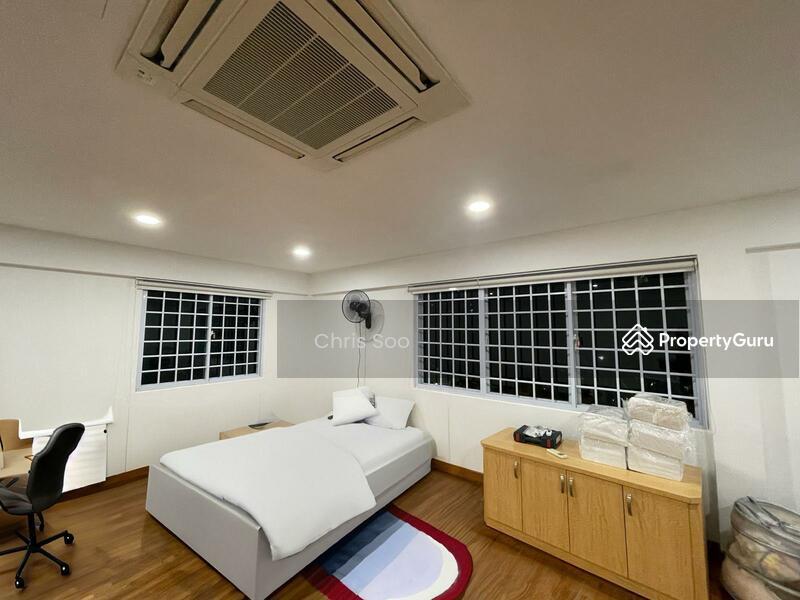 Semi-Detached for Sale: D20, 789333