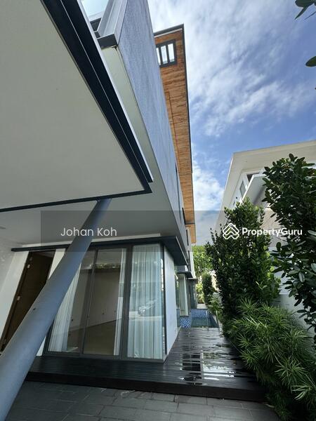 Semi-Detached for Sale, ??Undervalued Trustee Sale ??Frankel Estate New Semi-D ??, SGD 11,000,000 | Freehold