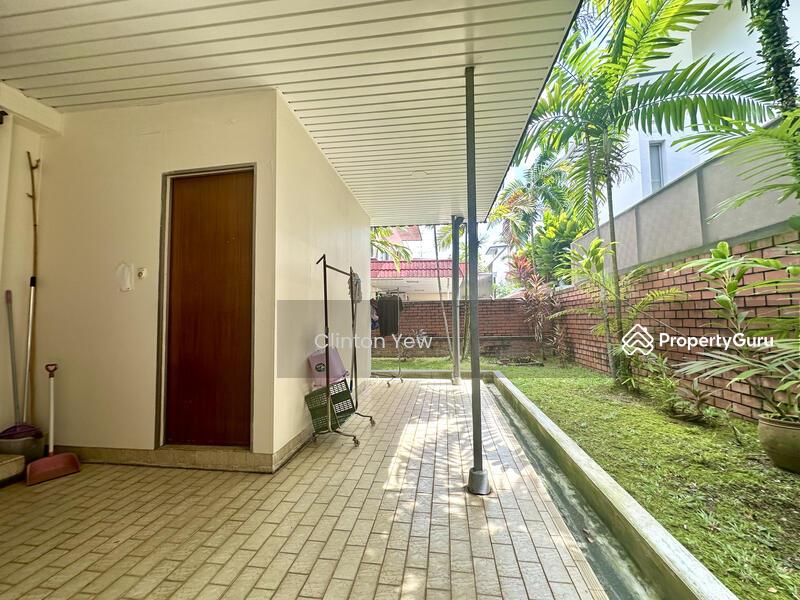 Semi-Detached for Sale, Large 999 Semi-D 5mins walk from Tan Kah Kee MRT, SGD 10,800,000 | 999-year lease