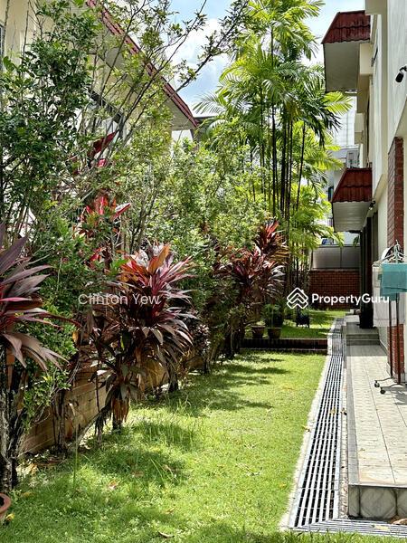 Semi-Detached for Sale, Large 999 Semi-D 5mins walk from Tan Kah Kee MRT, SGD 10,800,000 | 999-year lease