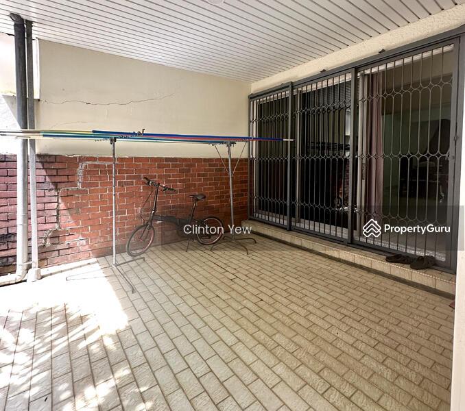 Semi-Detached for Sale, Large 999 Semi-D 5mins walk from Tan Kah Kee MRT, SGD 10,800,000 | 999-year lease