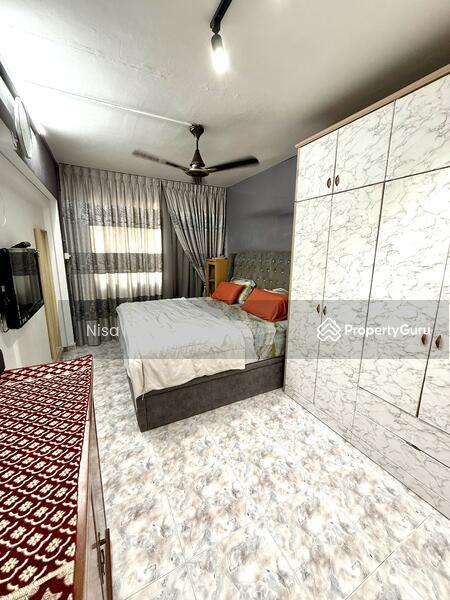 HDB Flat for Sale, 230 Simei Street 4, SGD 660,000 | 99-year lease