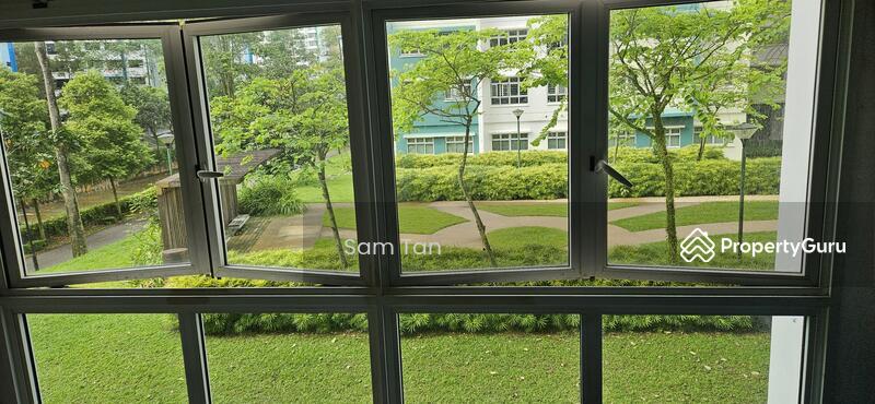 Prop-GPT: HDB Flat: D27 Yishun 316C Yishun Greenwalk