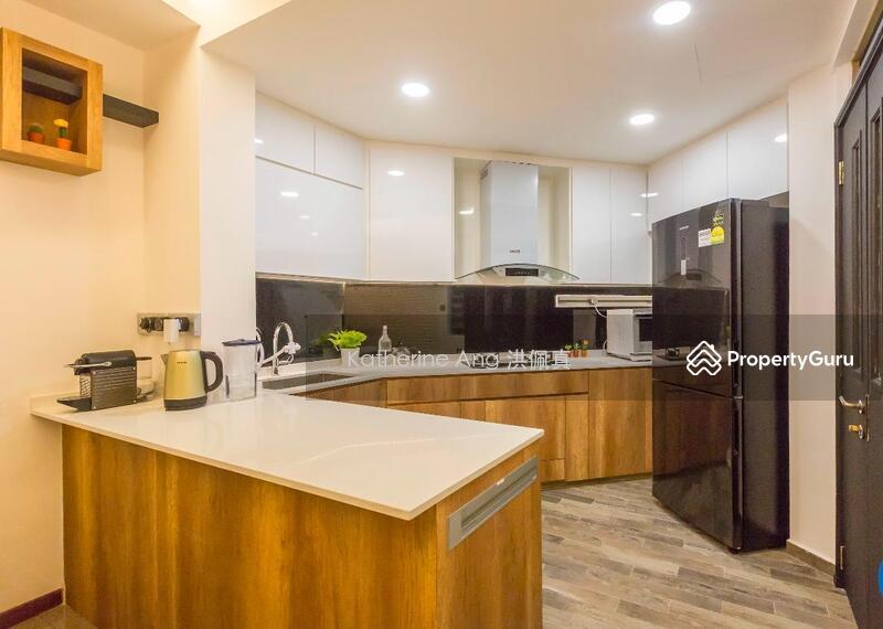 Prop-GPT: Condominium: D05  Regent Park