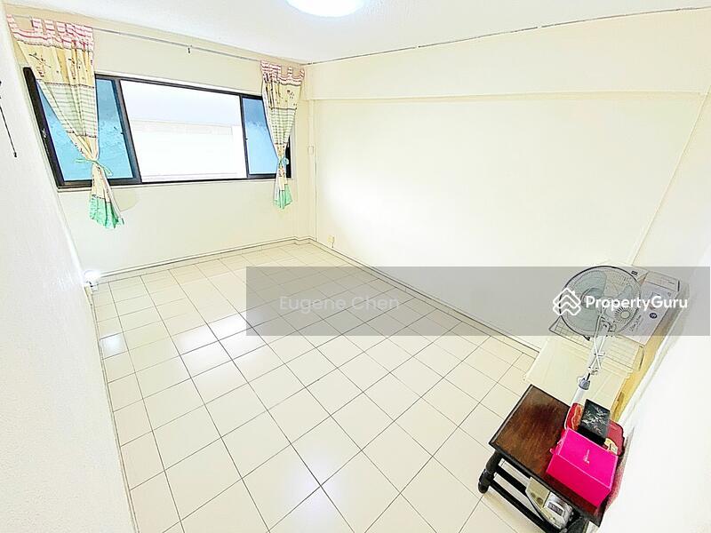 257 Tampines Street 21