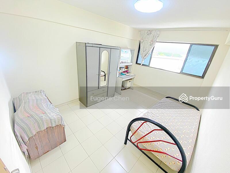 257 Tampines Street 21