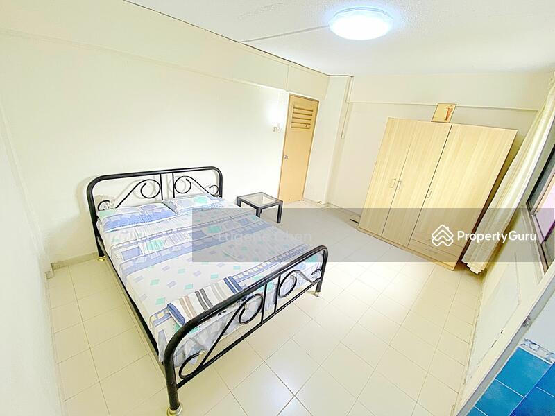 257 Tampines Street 21