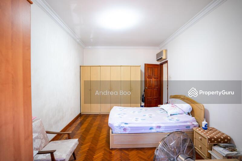 Corner Terrace for Sale: D15, 455205