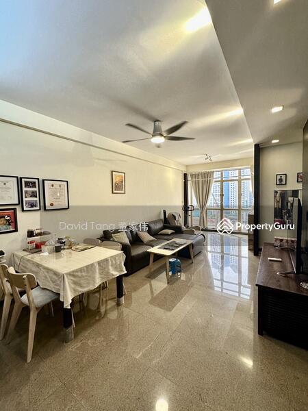 Prop-GPT: Condominium: D05  Regent Park