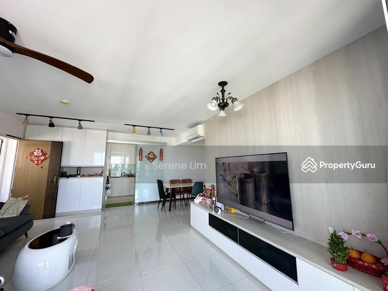 HDB Flat for Sale: D03, 141040