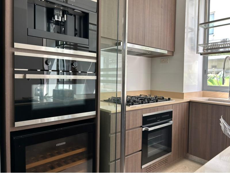 Cluster House for Sale, Greenwood Mews Cluster House For Sale, $4,726,118, 5 Bed 4 Bath 3,315 sqft $1,426.00 psf, SGD 4,726,118 | 103-year Leasehold