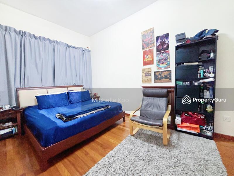 Corner Terrace for Sale: D14, 416682