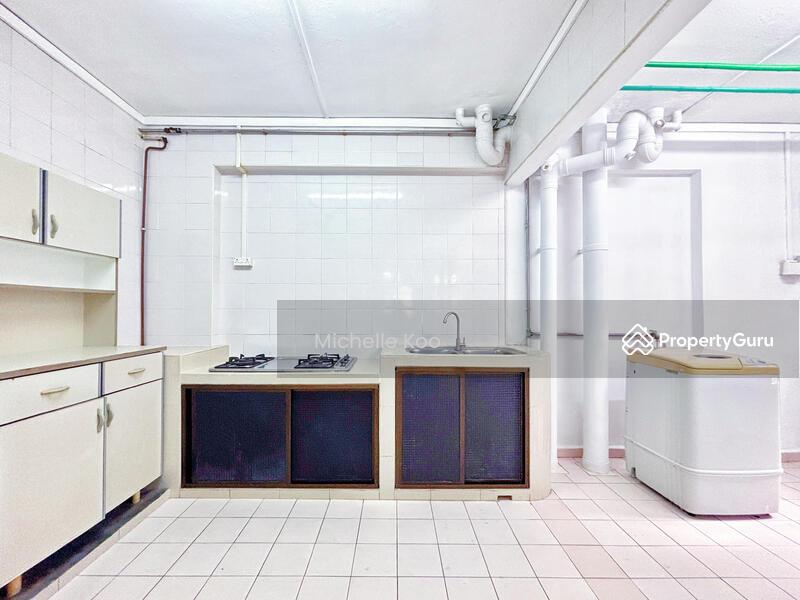 HDB Flat for Sale, 109 Whampoa Road, SGD 700,000 | 99-year lease