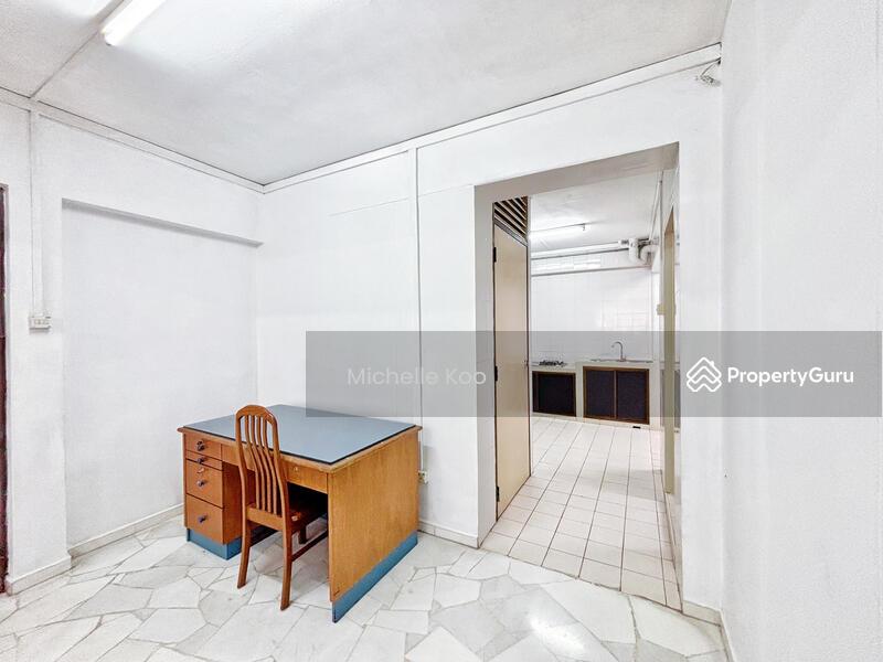 HDB Flat for Sale, 109 Whampoa Road, SGD 700,000 | 99-year lease
