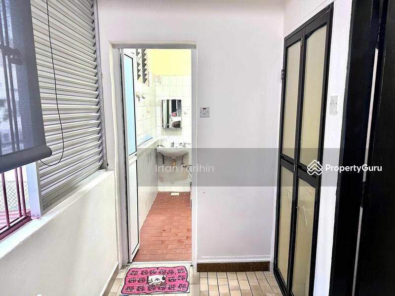 Walk-up Apartment for Sale, East Coast Road, SGD 2,100,000 | Freehold