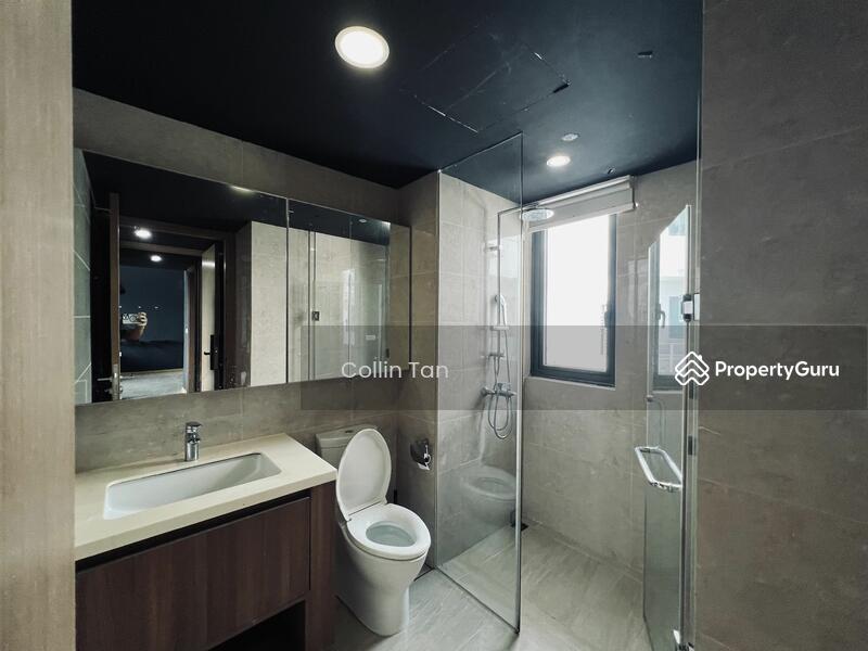 Condominium for Sale: D19, 533884