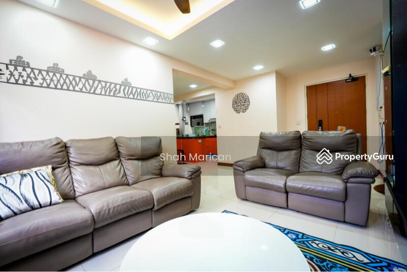 Prop-GPT: HDB Flat: D13  17B MacPherson Residency