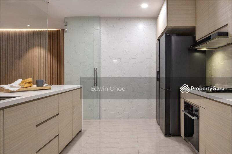 Condominium for Sale: D23, 679977