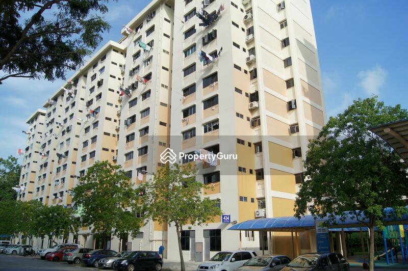 HDB Flat for Sale, 434 Clementi Avenue 3, SGD 498,000 | 99-year lease
