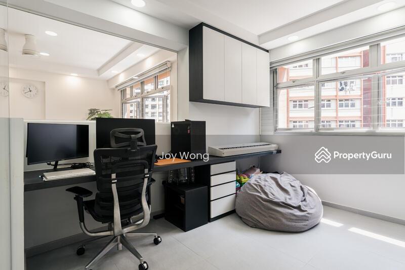 HDB Flat for Sale: D19, 536994