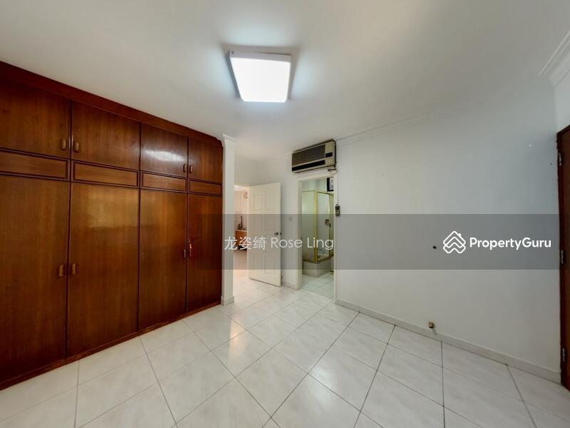 Detached for Sale: D15, 439343