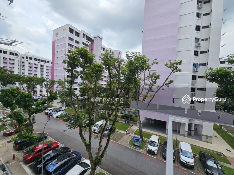 HDB Flat for Sale, 110 Yishun Ring Road, SGD 450,000 | 99-year lease