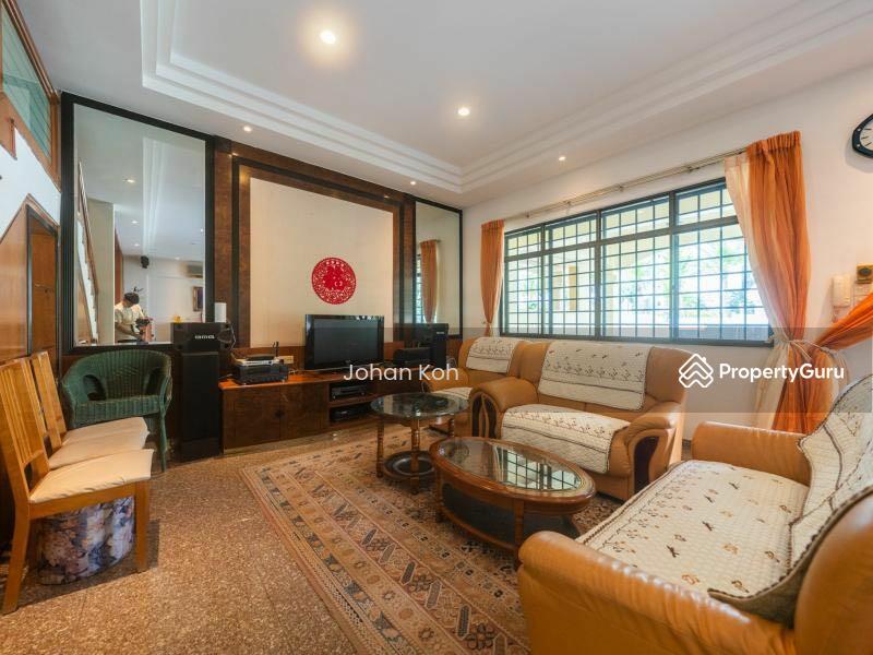 Prop-GPT: Semi-Detached: D15  ??Wide frontage Semi-detached minutes to Katong Park MRT ??