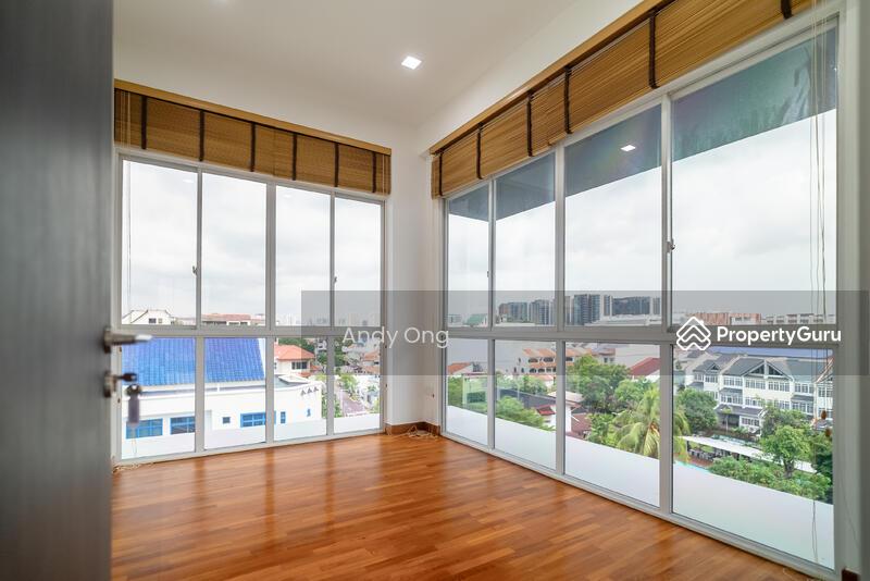 Prop-GPT: Apartment: D15  Shiro