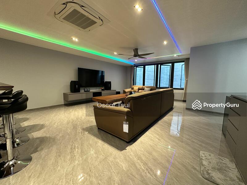 Semi-Detached for Sale: D20, 576968