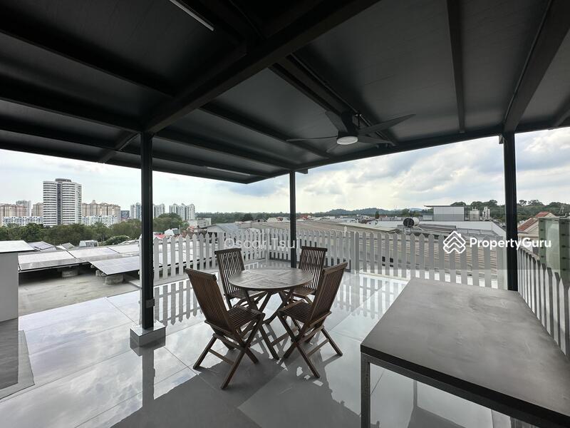 Semi-Detached for Sale: D20, 576968