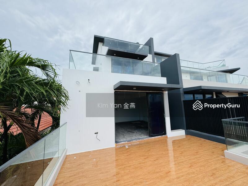 Semi-Detached for Sale, Brand new Semi-D, 4 levels with Lift & Swimming Pool, 5 bedrooms ensuite, modern with roof terrace, SGD 7,380,000 | 999-year lease