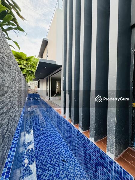 Semi-Detached for Sale, Brand new Semi-D, 4 levels with Lift & Swimming Pool, 5 bedrooms ensuite, modern with roof terrace, SGD 7,380,000 | 999-year lease