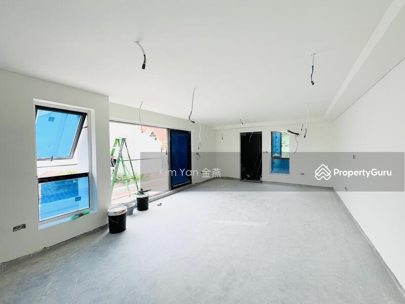 Semi-Detached for Sale, Brand new Semi-D, 4 levels with Lift & Swimming Pool, 5 bedrooms ensuite, modern with roof terrace, SGD 7,380,000 | 999-year lease