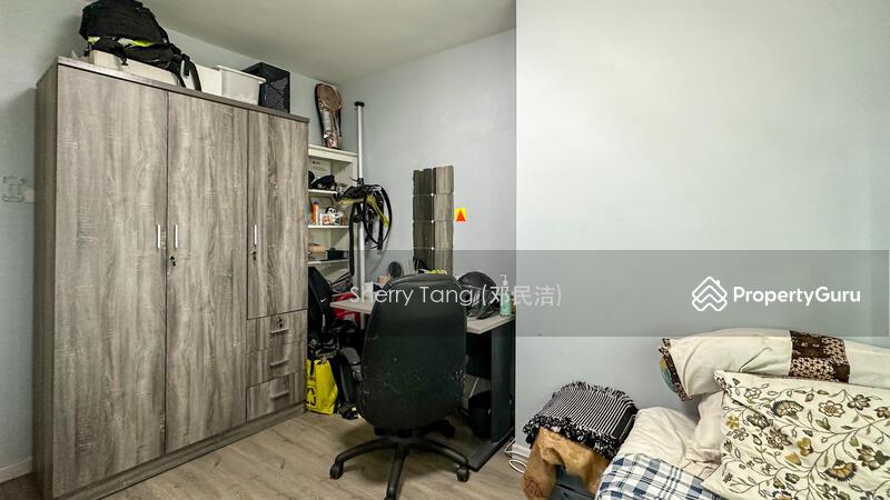 HDB Flat for Sale: D19, 542314