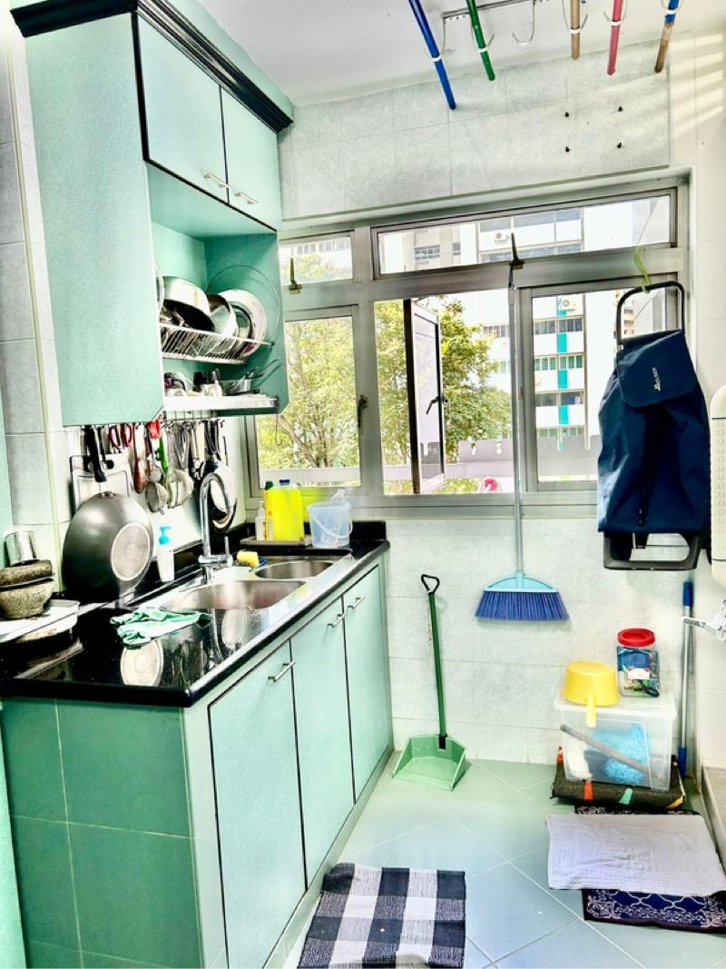HDB Apartment for Sale, 21 Joo Seng Road HDB Apartment For Sale, $1,150,000, 3 Bed 2 Bath 1,593 sqft $722.00 psf, SGD 1,150,000 | 99-year Leasehold