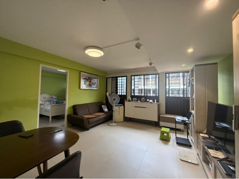 Prop-GPT: HDB Apartment: D12 Toa Payoh 178 Toa Payoh Central