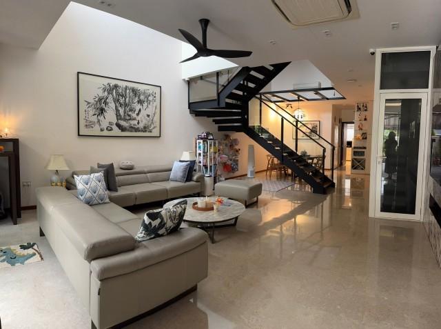 Prop-GPT: Terrace: D26  ?Eminence Landed? D26 3.5 Sty Terrace with Lift @ Springside