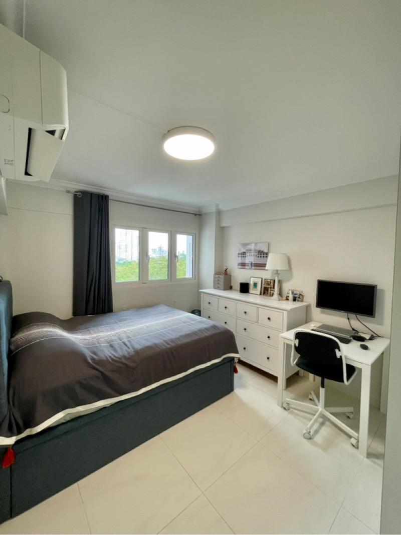 HDB Apartment for Sale, 8 Holland Avenue HDB Apartment For Sale, $500,000, 2 Bed 2 Bath 635 sqft $787.00 psf, SGD 500,000 | 99-year Leasehold