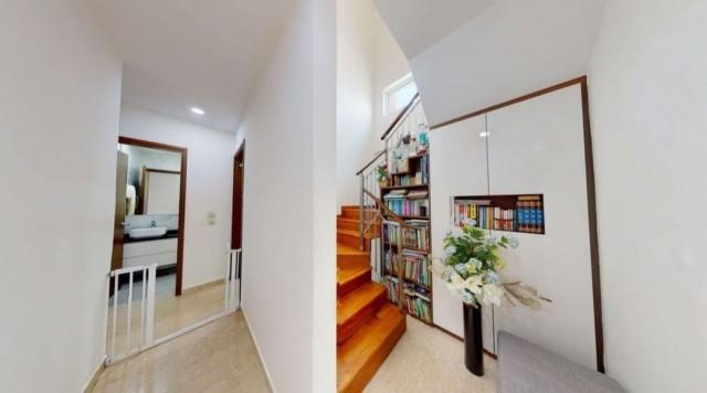 Apartment for Sale: D15, 426327